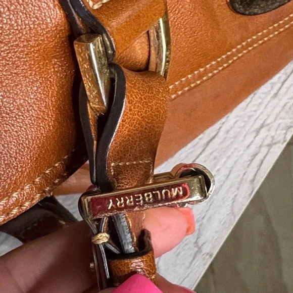 Authentic Mulberry Alexa Leather Satchel with Brass Turnlock - Cognac Brown - Picture 15 of 16